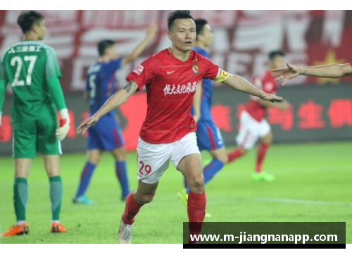 jn江南体育杨立瑜凭借绝美绝杀助上海绿地申花逆转大连一方，球队再次登上中超榜首 - 副本